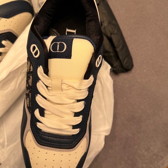 Dior - Picture 9 of 9